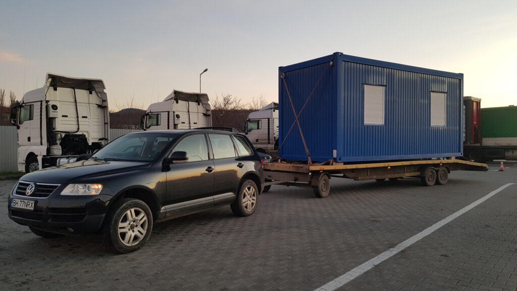 transport-container-albastru